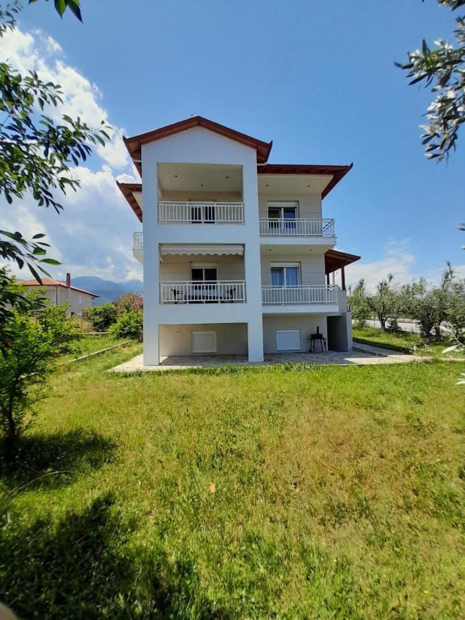 Οικια Μιχαηλ Βίλα Λεπτοκαρυά Εξωτερικό φωτογραφία